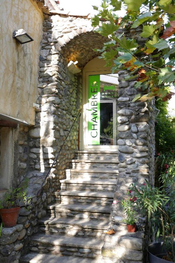 Bed and Breakfast L'Oustaou Шато-Арну-Сент-Обан Екстер'єр фото